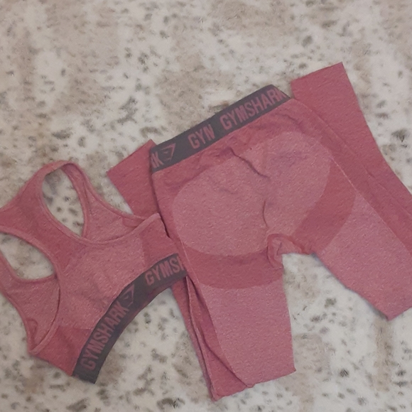 Gymshark Set - Picture 5 of 7